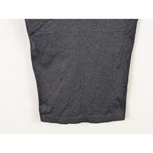 Lululemon Ebb to Street Tank Black Women's Size 6 - Picture 3 of 10